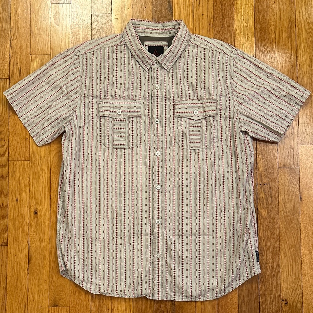 Prana Men's Light Gray and Red Casual Button Down Shirt with Pockets